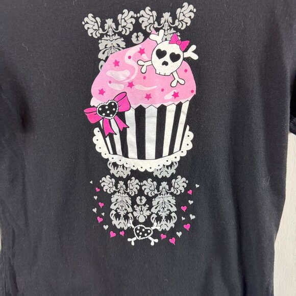 Cute Gothic Cupcake Skull Graphic Tee – Next Level Black Cotton T-Shirt Size L - Picture 3 of 5